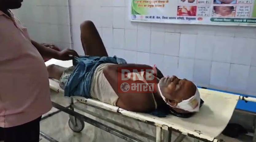 बेगूसराय में जमीनी विवाद में दो पक्षों के बीच जमकर मारपीट, दोनों पक्ष के तीन महिला समेत 9 लोग गंभीर रूप से घायल, सदर अस्पताल में भर्ती 4