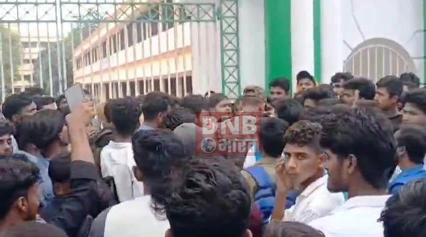 बेगूसराय में शिक्षकों की गुंडागर्दी, छात्र-छात्राओं को लाठी डंडे से पीट-पीटकर कर किया गंभीर रूप से घायल, सदर अस्पताल में भर्ती 2