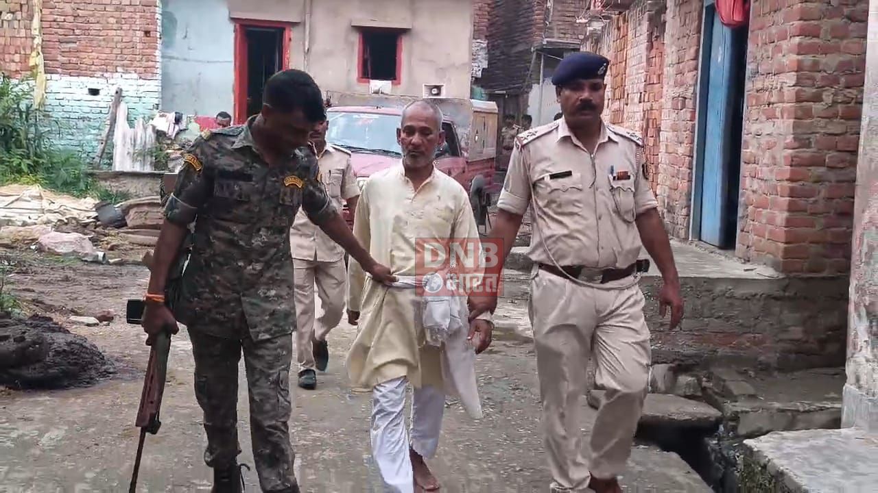 पिता पुत्र ने दिन दहाड़े की गोलीबारी, इलाके में दहशत का माहौल, गिरफ्तार करने गई पुलिस पर भी किया फायरिंग,कई थाना की टीम मौजूद 2