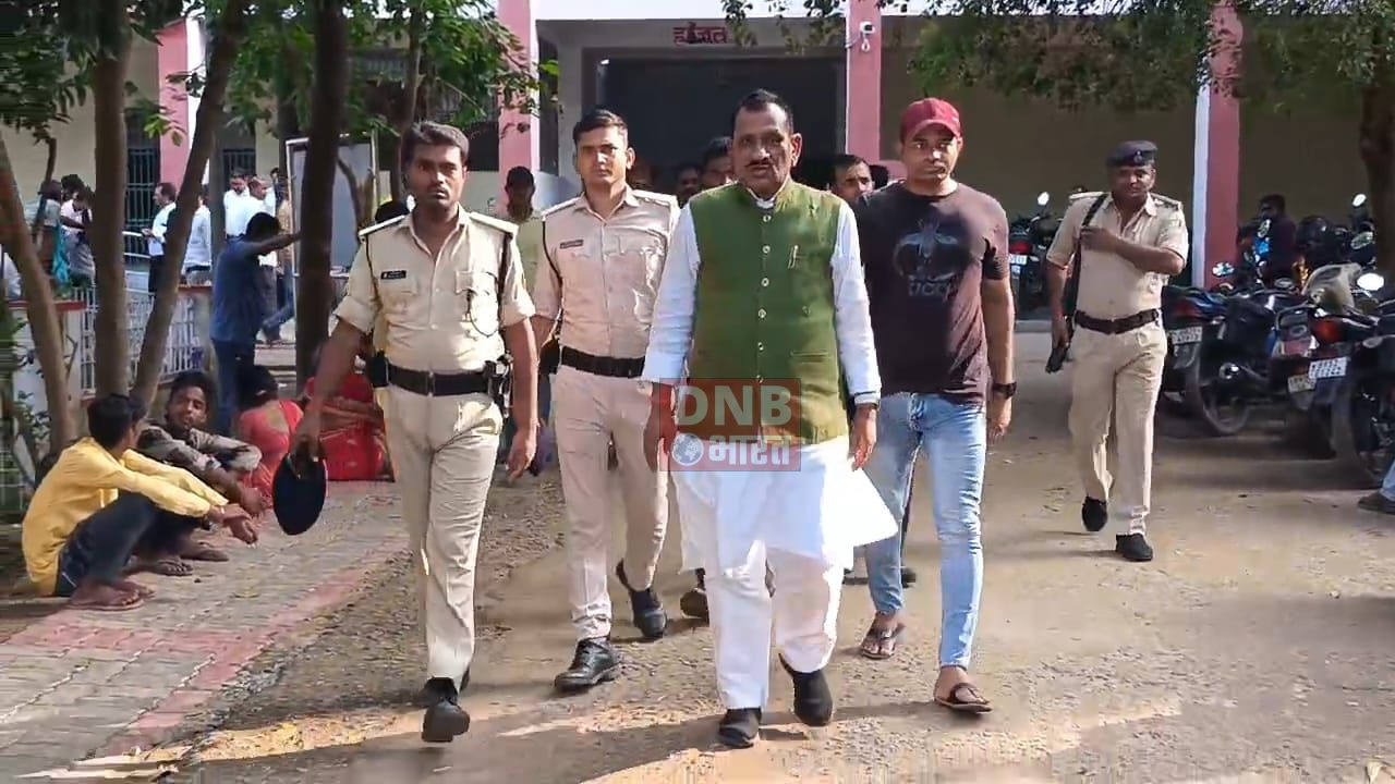 नालंदा 2020 में आचार संहिता उल्लंघन मामले में इस्लामपुर राजद विधायक राकेश रौशन की हुए बिहार शरीफ कोर्ट में पेशी 2