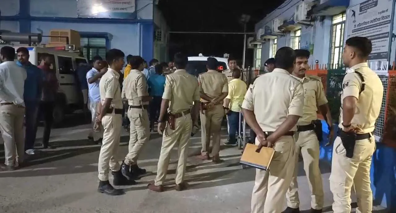 मुखिया सह जदयू नेता कारू तांती की गोली मारकर हत्या, अज्ञात अपराधियों ने घर से बाहर बुलाकर मारी गोली 2