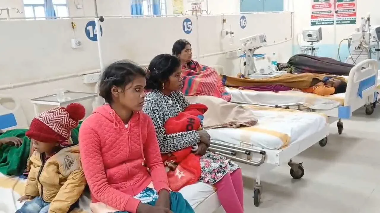 नालंदा : मजदूरों से भरी पिकअप पुल से टकराया, एक दुधमुंही बच्ची समेत 2 की मौत, लगभग 16 जख्मी 3