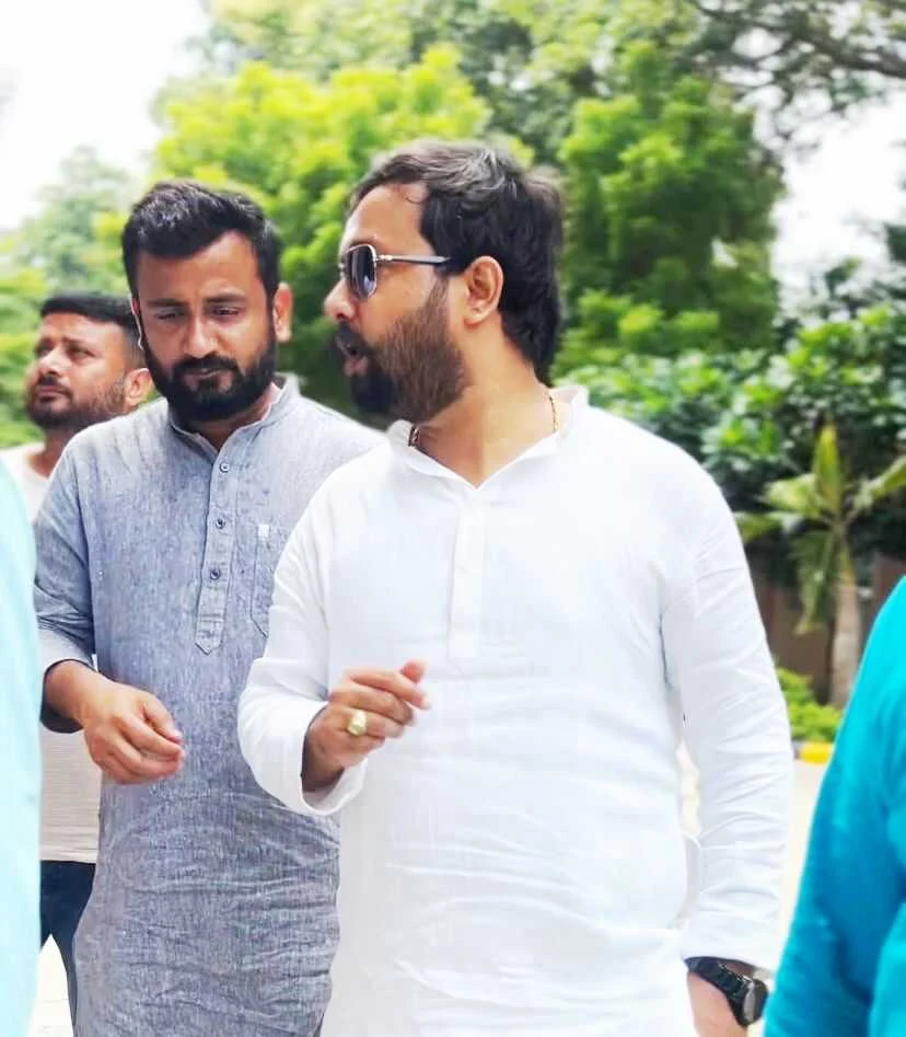 बिहार के विभिन्न हिस्से में बिहार पुलिस के कर्मी आत्महत्या करने को मजबूर हैं  सरकार इसकी निष्पक्ष जाँच करें - जमशेद आदिल सोनू 3