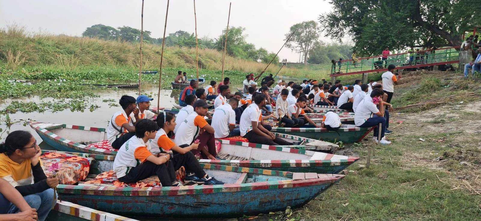 कांवर झील के संरक्षण का संकल्प लिया साईकिल पे संडे टीम बीहट ने 3