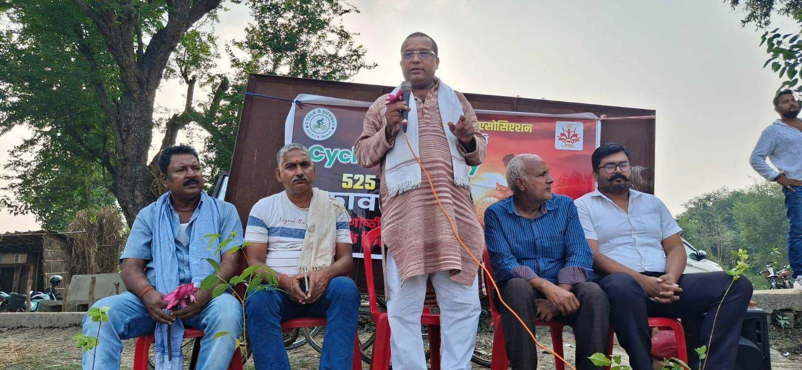 कांवर झील के संरक्षण का संकल्प लिया साईकिल पे संडे टीम बीहट ने 2