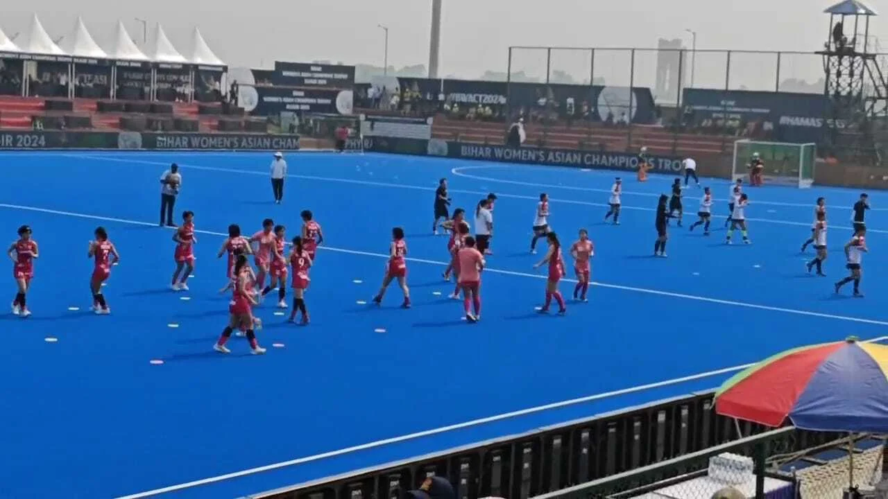 राजगीर में आयोजित एशियाई चैंपियनशिप ट्रॉफी में जापान और कोरिया के बीच पहले हॉकी मैच की हुई शुरुआत 2