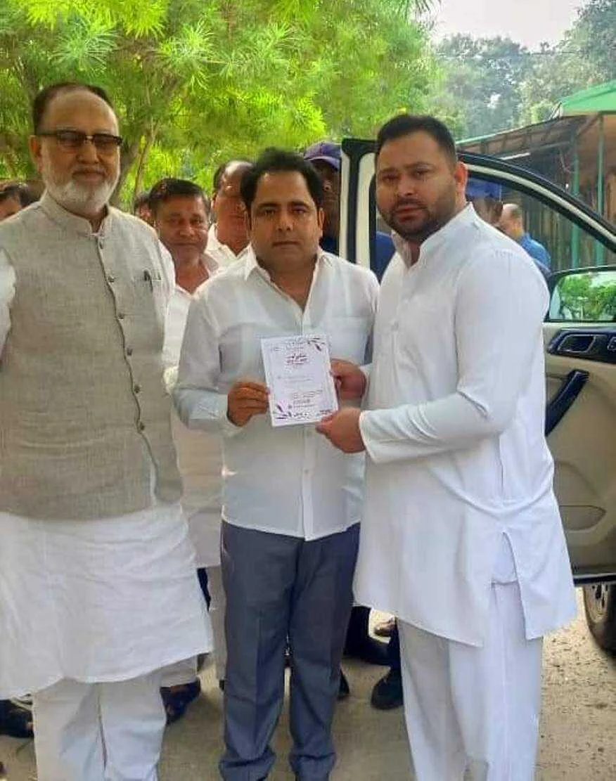 समस्तीपुर: 23 नवंबर 2024 को ताजपुर के एलकेबीडी कॉलेज ग्राउंड में शाम-ए-अदब ऑल इंडिया कवि सम्मेलन और मुशायरा का होगा भव्य आयोजन 3