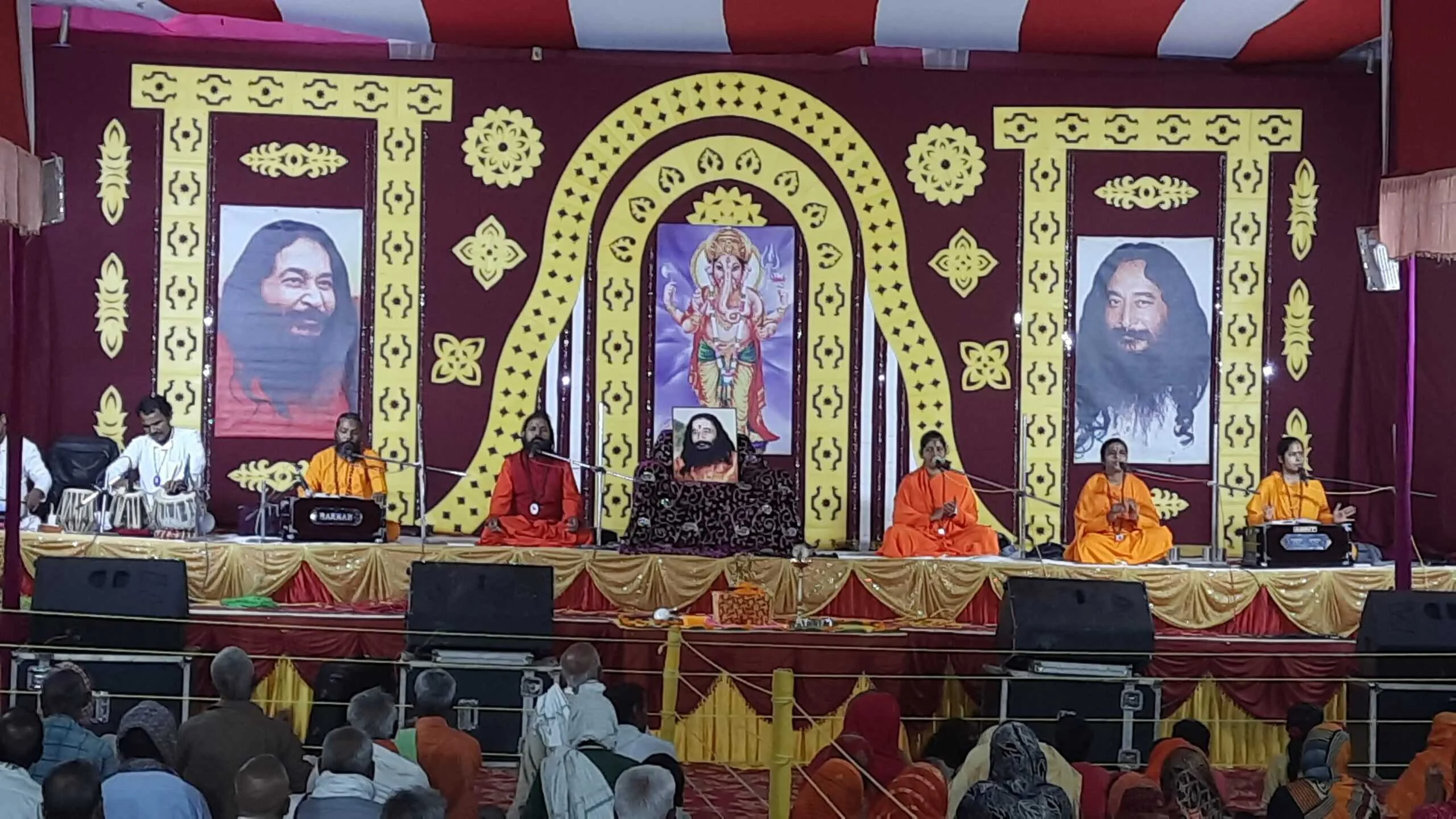 जिस प्रकार सीता रूपी आत्मा श्री राम रुपी परमात्मा से अलग होकर शोक ग्रस्त होती है ठीक इसी प्रकार एक जीव भी परमात्मा से विलग होकर दुख को प्राप्त करता है - साध्वी जी 2
