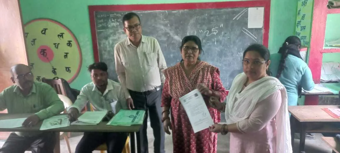 बछवाड़ा के फतेहा विद्यालय में सक्षमता परीक्षा उतीर्ण 444 शिक्षको को मिला औपबंधिक प्रमाण पत्र 3