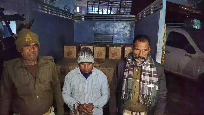 बेगूसराय उत्पाद पुलिस ने बड़ी मात्रा मे शराब की खेप को किया जप्त, झारखण्ड सें बिहार लाई जा रही थी शराब 2