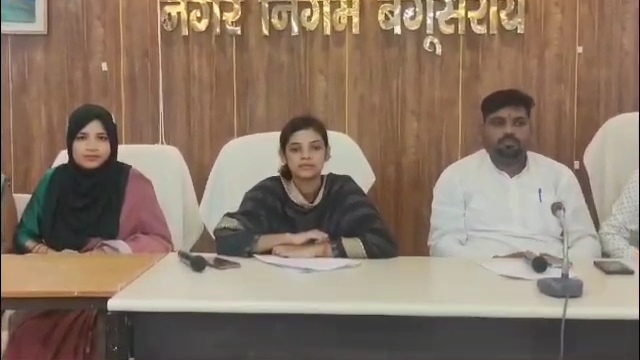 बेगूसराय के सबसे कम उम्र की वार्ड पार्षद प्रियंका कुमारी का सिगरेट पीते हुए वीडियो हुआ वायरल 1