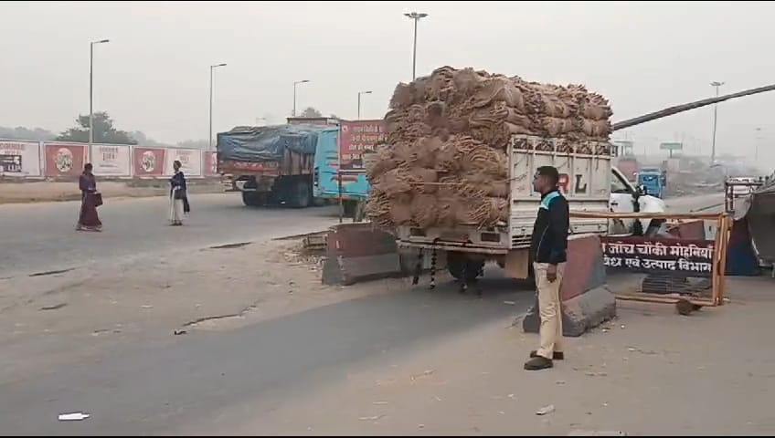 कैमूर: एक दरोगा और दो सिपाही के बदौलत देश के सबसे व्यस्ततम सड़क पर जांच के नाम पर होती है खानापूर्ति 3