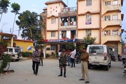 पुलिस ने 25 लिटर देशी महुआ शराब के साथ दो कारोबारी गिरफ्तार, भेजा जेल 18