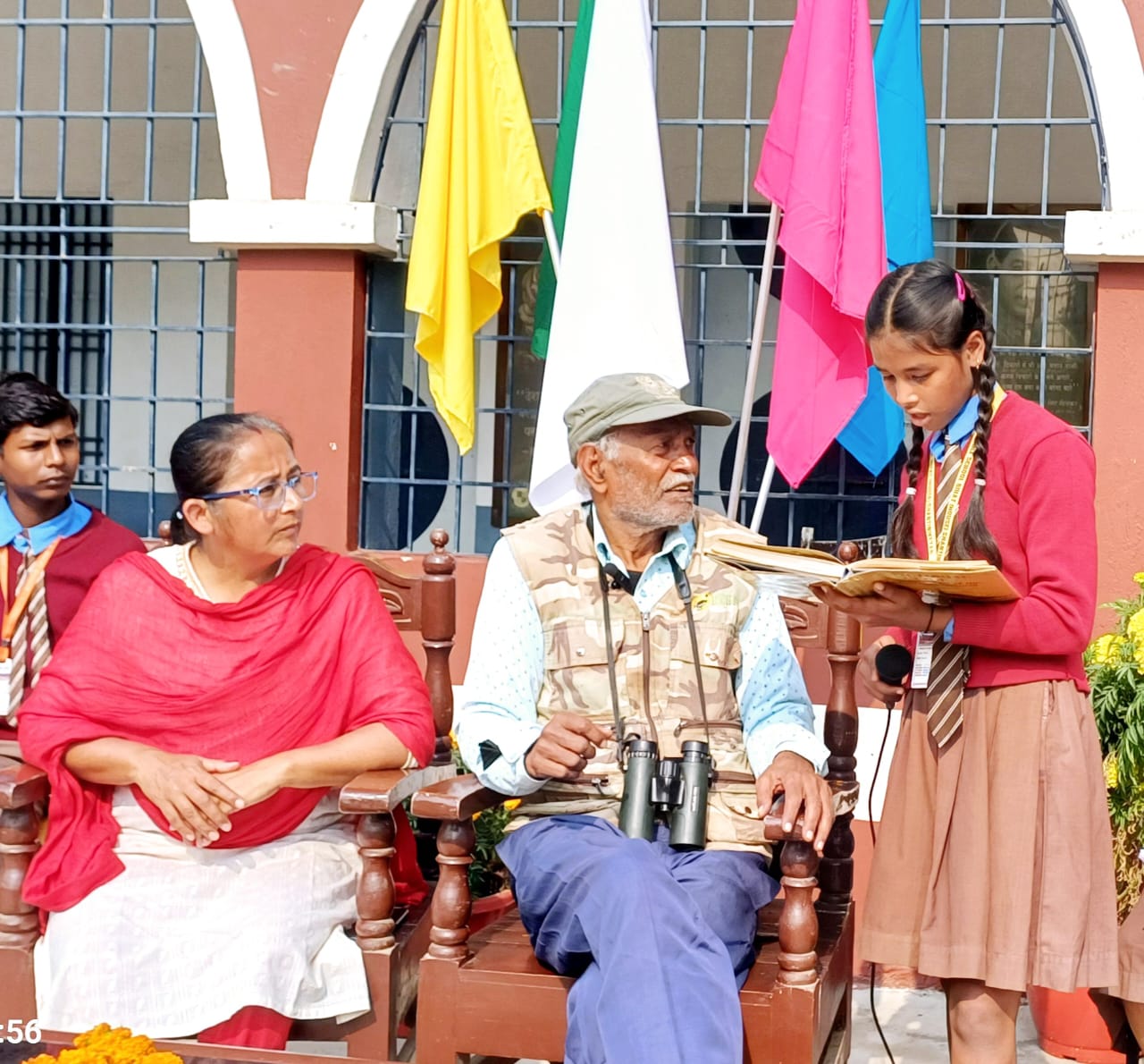 खेतों में रासायनिक खाद और कीटनाशकों के बढ़ते प्रयोग से विलुप्त हो रहे पक्षी 2