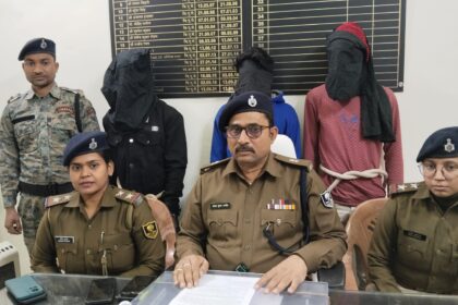 समस्तीपुर पुलिस को मिली सफलता, 72 घंटे के अंदर ई-रिक्शा लूटकांड का किया खुलासा, तीन अपराधी को किया गिरफ्तार  17