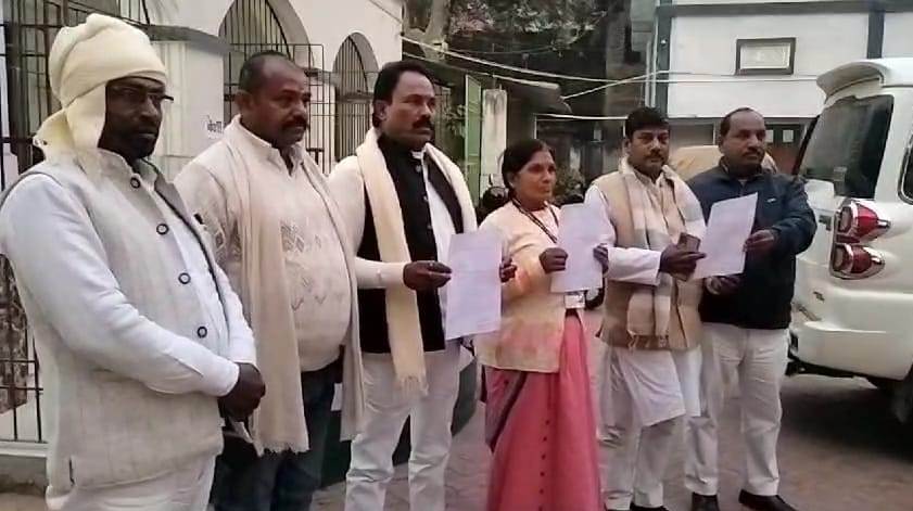 नालंदा जिले के अधिकारियों के मनमानी रवैए से नाराज जिला परिषद सदस्यों ने खोला मोर्चा, आमरण अनशन की दी चेतावनी 2