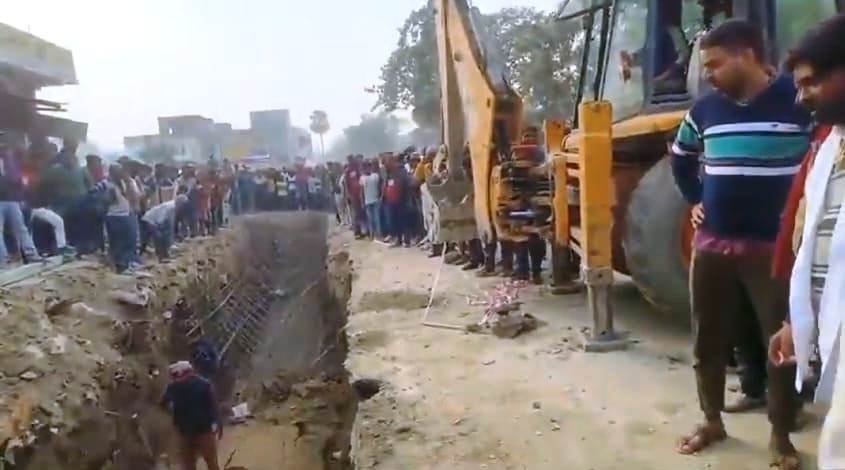 समस्तीपुर: नाला निर्माण के दौरान मिट्टी का धंसना गिरने से एक मजदूर की मौत, दो मजदूर को आयी हल्की चोटें 3
