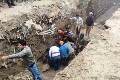 समस्तीपुर: नाला निर्माण के दौरान मिट्टी का धंसना गिरने से एक मजदूर की मौत, दो मजदूर को आयी हल्की चोटें 29
