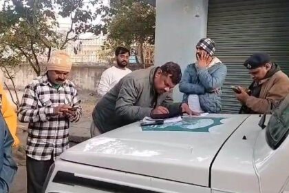 नालंदा : बाइक में हाइवा ट्रक ने मारी टक्कर, मोटरसाइकिल पर सवार गर्भवती महिला को हुई मौत,भाई हुआ जख्मी 16