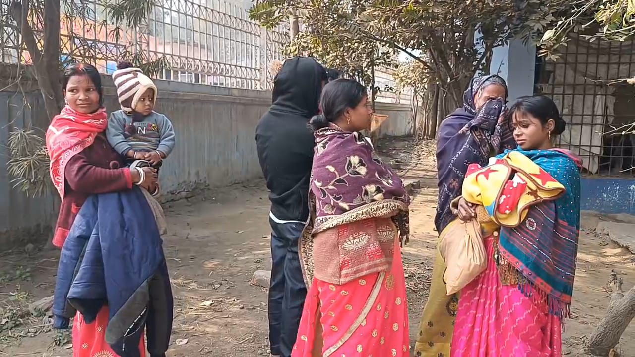 नालंदा: ट्रक और कार में हुई जबरदस्त टक्कर,कार पर सवार दो लोग की हुई मौके पर हुई मौत, तीन लोग हुए गंभीर रूप से जख्मी 2
