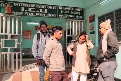 बेगूसराय में अपराधियों ने सोए अवस्था में ट्रक मैकेनिक की लोहे की हथौड़े से पीट पीटकर निर्मम तरीके से किया हत्या, परिजनों में मचा कोहराम 19
