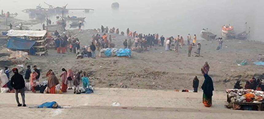 करोड़ों की लागत से सिमरिया धाम का विकास तो हुआ पर साफ-सफाई और सुरक्षा की व्यवस्था आज़ भी दयनीय है - ऋषिकेश कुमार 1