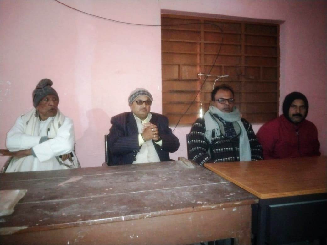 घोरपरास, नील गाय एवं अन्य आवारा व हिंसक पशुओं द्वारा बड़ी मात्रा में फ़सलें नष्ट की जा रही है इसे गम्भीरता से लें कृषि पदाधिकारी - रामरतन सिंह 3