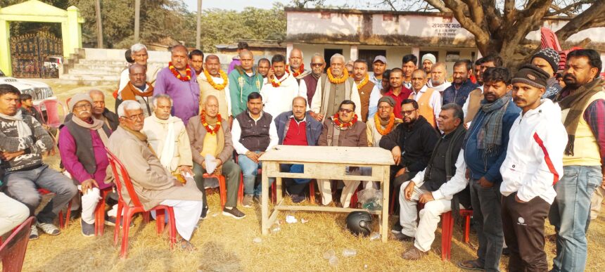 फेयर प्राईस एसोसिएशन बछवाड़ा के चुनाव में,चौथी बार मधुसूदन बने अध्यक्ष तो अनिल बने सचिव 1