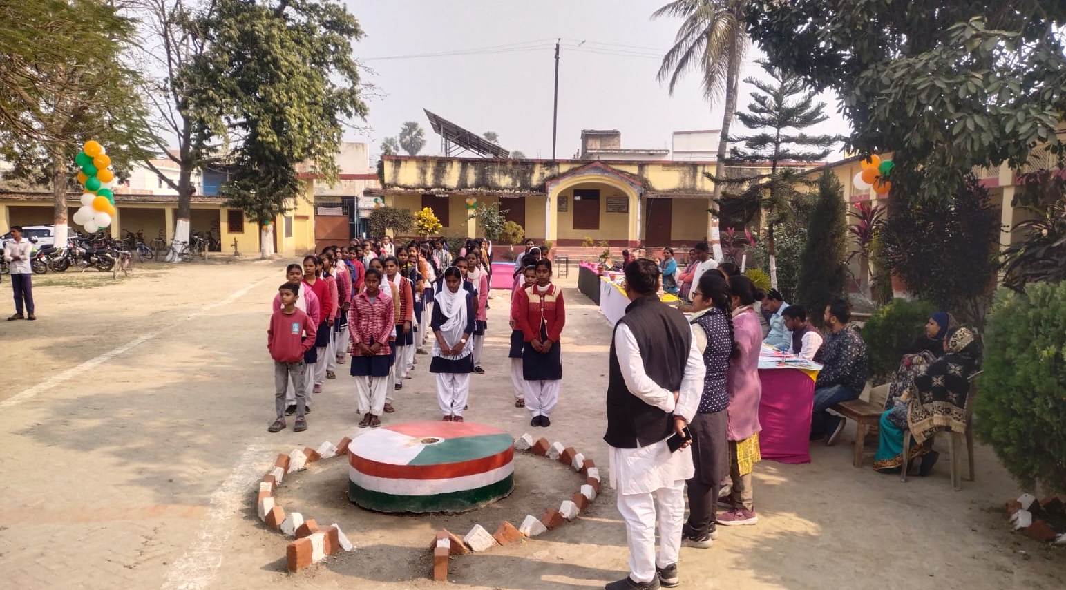 भगवानपुर प्रखंड में संकुल स्तरीय टीएलएम मेला का हुआ आयोजन 3