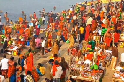 बेगूसराय मे मौनी आमावास्या को लेकर गंगा स्नान के लिए उमड़ी श्रद्धालुओ की भीड़ 21