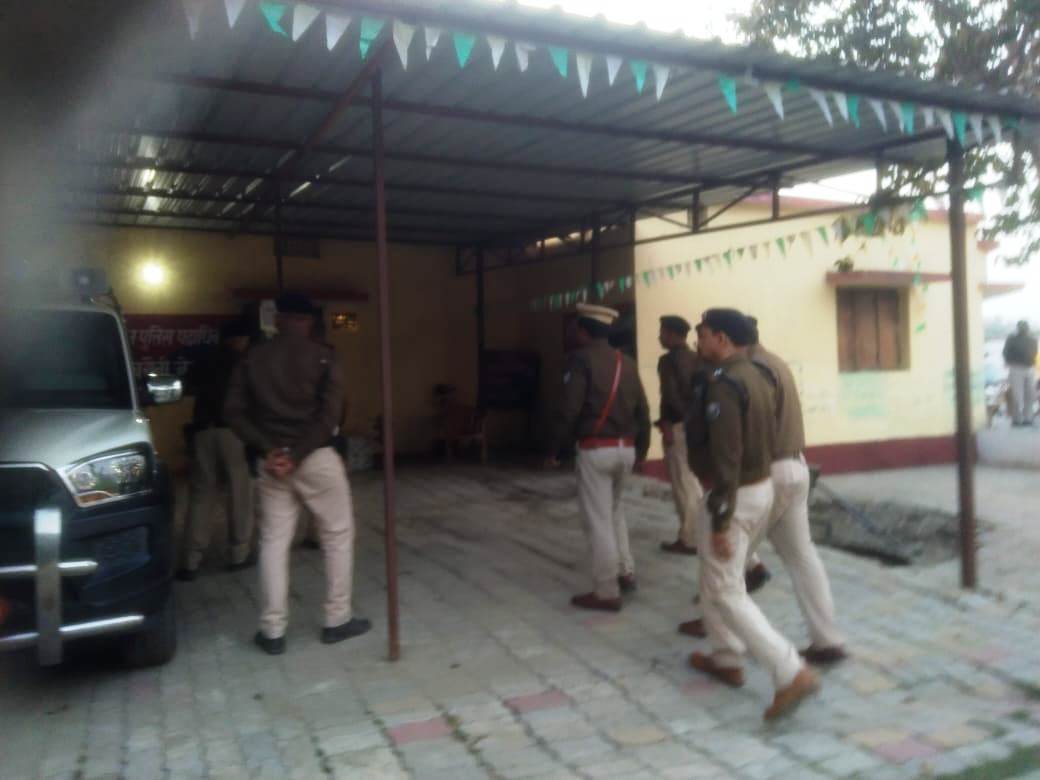 टॉप टेन अपराधियों की गिरफ्तारी में तेजी लाएं पुलिस पदाधिकारी - एसपी 2