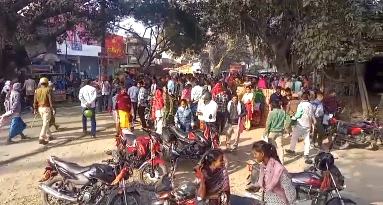 नालन्दा: 36 परीक्षा केंद्रों पर मैट्रिक की परीक्षा हुई शुरू,राजगीर में 8 हिलसा में 10,बिहार शरीफ में 18 परीक्षा केंद्र बनाए गए 2