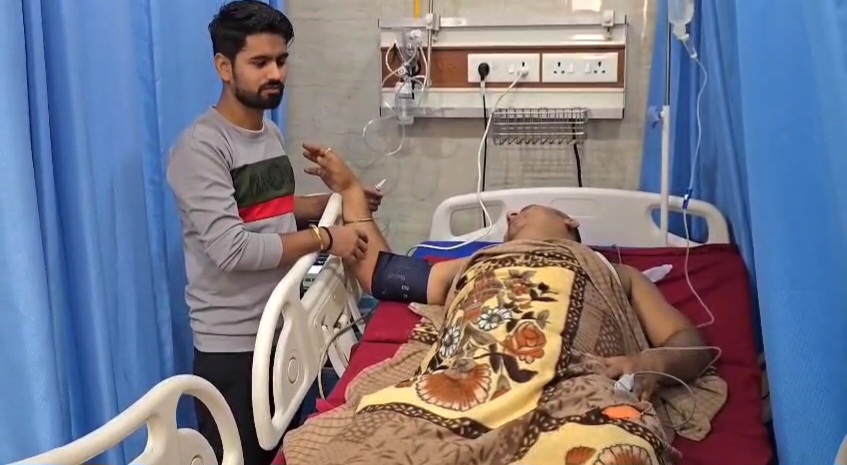 बेगूसराय में बेख़ौफ़ अपराधियों ने लूटपाट करने के दौरान स्वर्ण व्यवसाय को गोली मार कर किया घायल, निजी अस्पताल में भर्ती 1