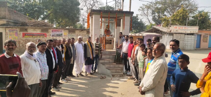 बेगूसराय के सिमरिया में 110 वीं जयंती पर याद किए गए क्रांतिकारी कवि शक्र 1