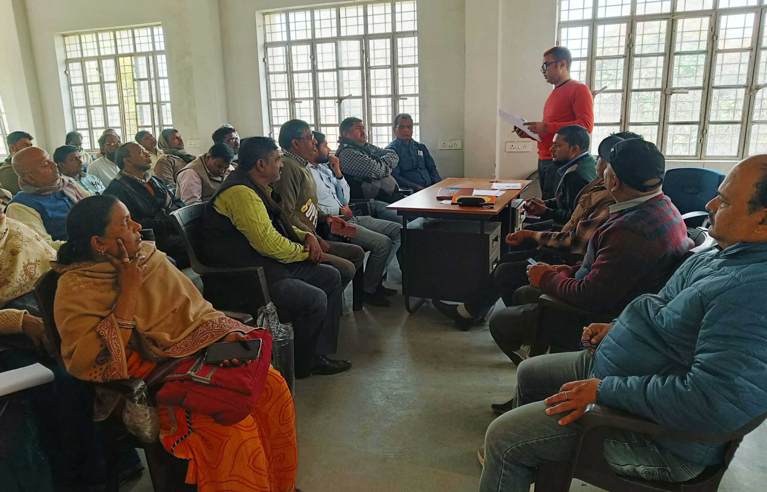 एमडीएम को लेकर प्रखंड के विभिन्न विद्यालय के प्रधानाध्यापक की बैठक आयोजित 2