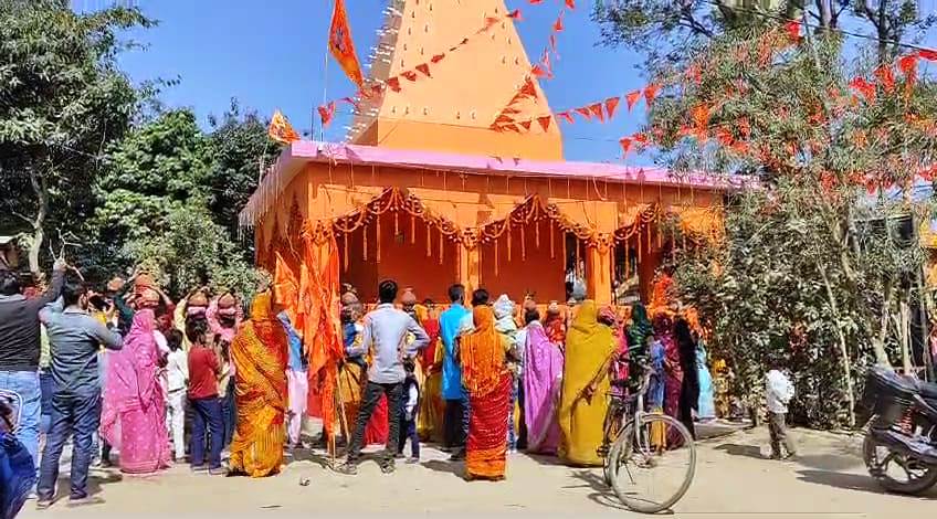 समस्तीपुर: बहुप्रतीक्षित अमृतेश्वर महादेव मंदिर के प्राण प्रतिष्ठा समारोह की शुरुआत कलश शोभा यात्रा से शुरू 2