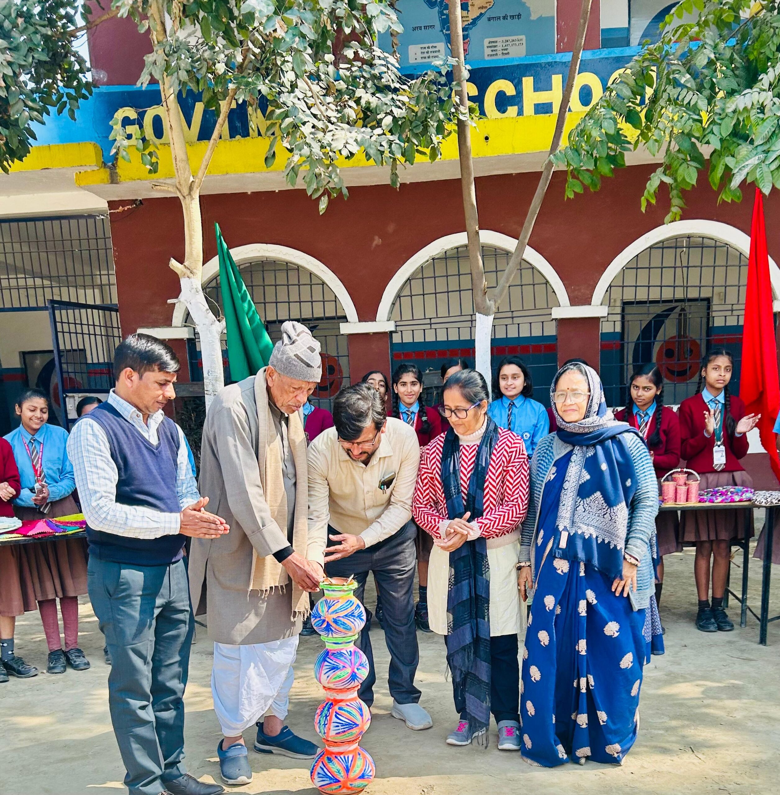 शिक्षा केवल पुस्तकीय ज्ञान तक सीमित नहीं होनी चाहिए, बल्कि छात्रों को सृजनात्मकता, नवाचार और जीवन कौशल से जोड़ने की आवश्यकता है - विधायक 2