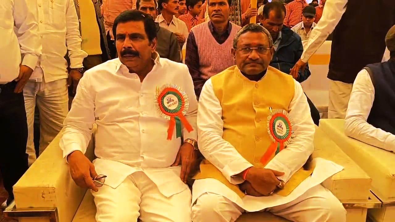 नालंदा में पूर्व सांसद आनंद मोहन ने दिल्ली चुनाव पर दी प्रतिक्रिया, कहा - सत्ता का उलटफेर लोकतंत्र के लिए जरूरी 3