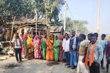 बेगूसराय के बछवाड़ा में बांध को खाली करने का मिला आदेश बसे लोगों में बसेरा उजड़ने का खतरा 18