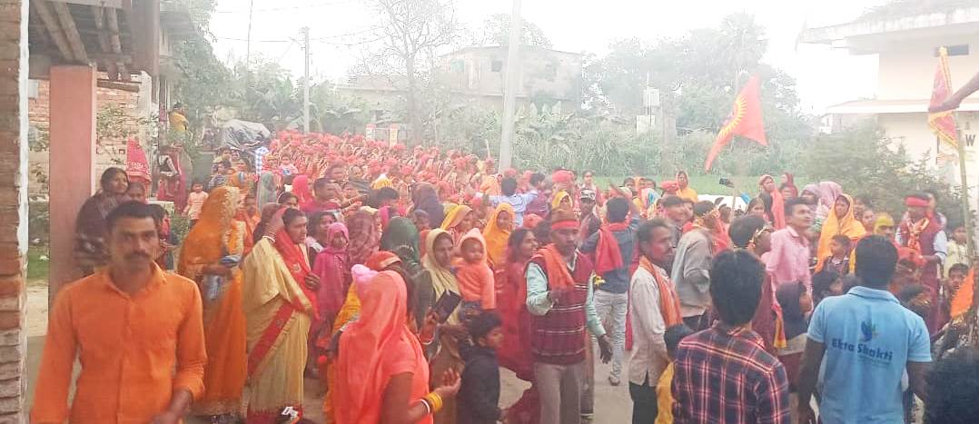 मां शितला की प्राण-प्रतिष्ठा सह अष्टयाम यज्ञ संपन्न, निकाली गई भव्य शोभायात्रा 2
