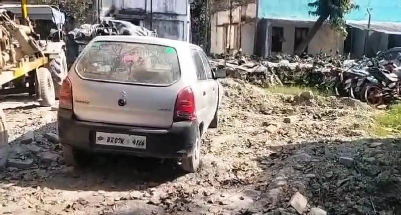 बेगूसराय में कार और ऑटो के बीच आमने-सामने टक्कर, ऑटो पर सवार 11 साधु संत गंभीर रूप से घायल, अस्पताल में भर्ती 3