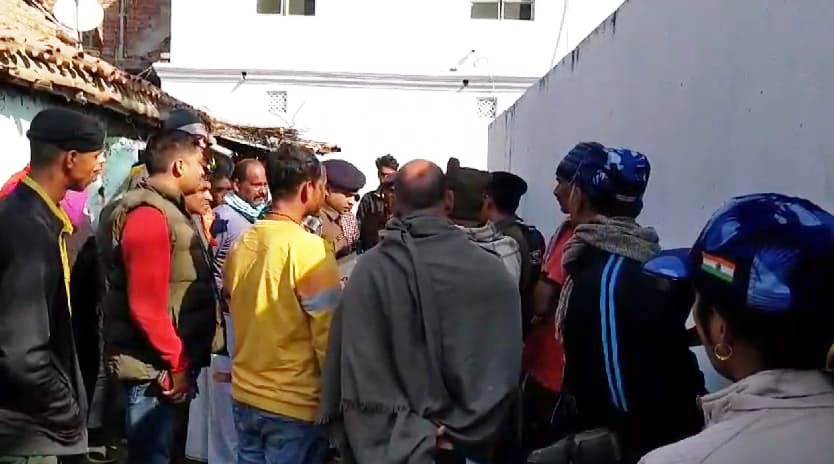 नालंदा: राजगीर में घरेलू कलह में कलयुगी पुत्र ने अपनी ही मां की धारदार हथियार से गला रेतकर किया हत्या 3