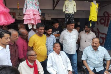 बेगूसराय के तेघड़ा में गलत तरीके से अतिक्रमण हटाने के खिलाफ भाकपा ने निकाला प्रतिरोध मार्च 16