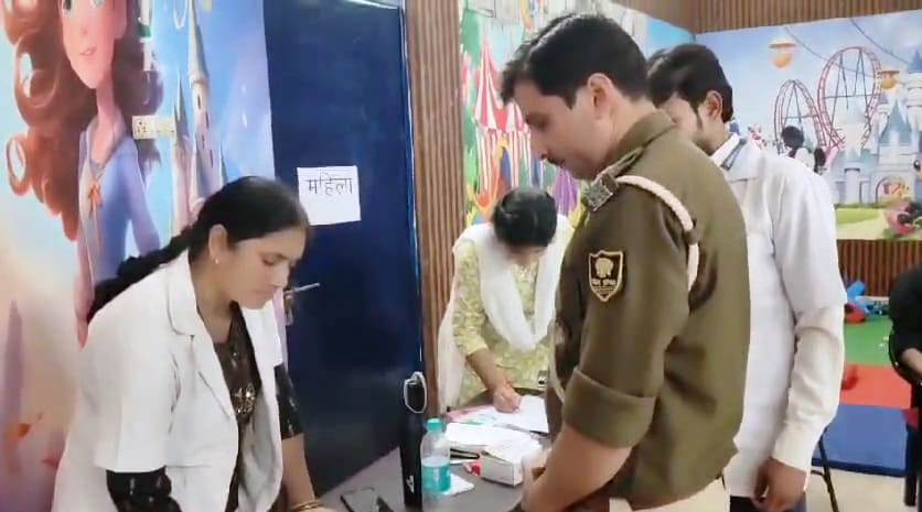 बिहार पुलिस सप्ताह के दौरान क्रिकेट टुर्नामेंट समेत स्वास्थ्य शिविर का हुआ आयोजन 1