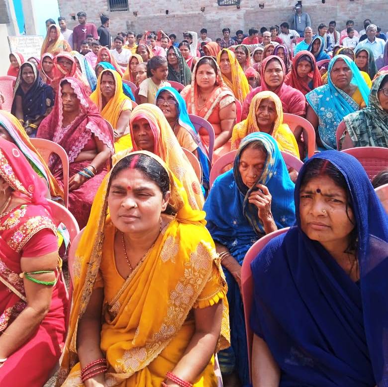 193 किसानों के बीच 2 लाख 38 हजार 599 रूपए बोनस वितरण 2
