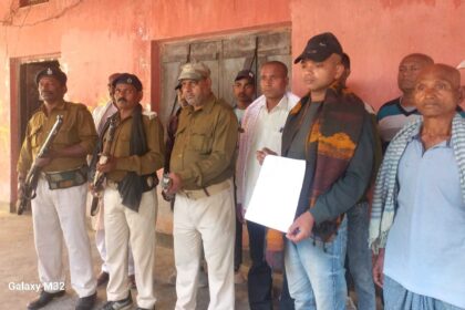 सिमरिया धाम में श्राद्ध कर्म करने वाले लोगों के साथ छिनतई, विरोध करने पर अपराधियों और पुलिस के बीच हुई गोलीबारी 18
