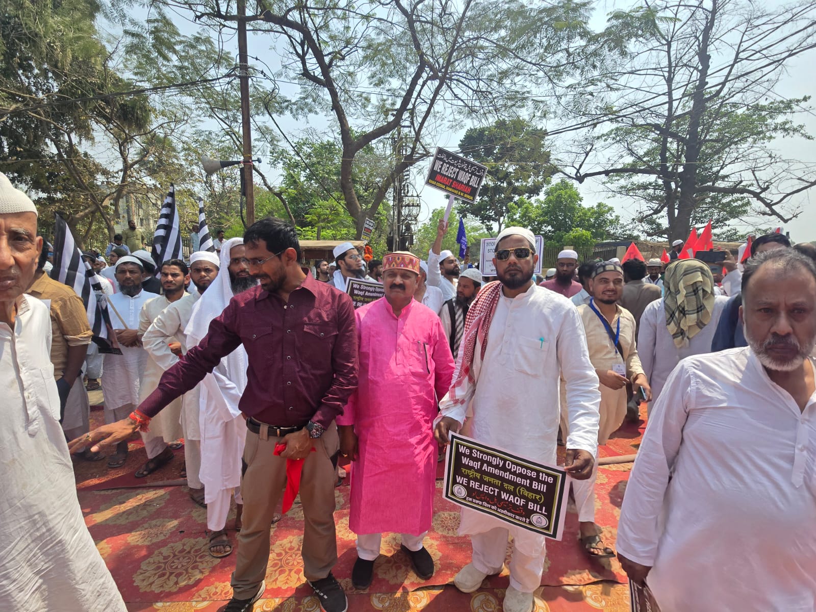 भाकपा विधायक ने किया वक्फ संशोधन बिल के खिलाफ प्रदर्शन का समर्थन 2