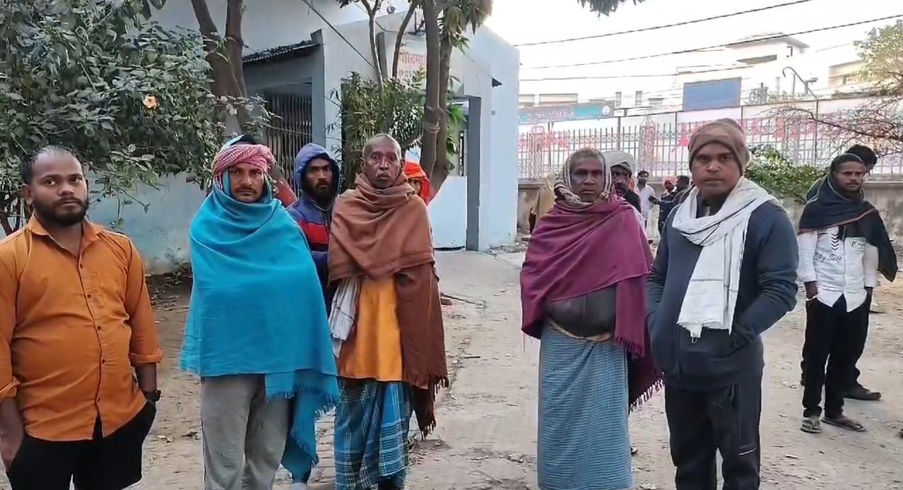 नालंदा: बोलेरो और मोटरसाइकिल के बीच भीषण टक्कर ,तीन की मौत, एक गंभीर रूप से जख्मी, इलाके में मचा कोहराम 3