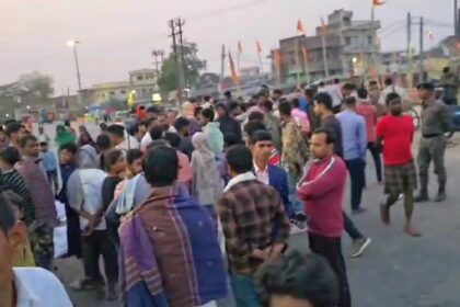 बेगूसराय में भीषण सड़क हादसे में चार लोगों की घटना स्थल पर दर्दनाक मौत, पांच लोग गंभीर रूप से घायल 28