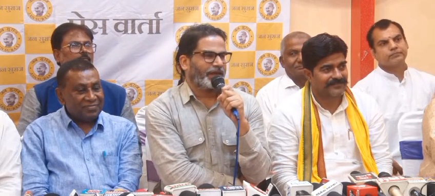 नीतीश जी शारीरिक तौर पर थके हुए और मानसिक तौर पर बीमार हैं, अब वह सरकार चलाने और फैसले लेने के लिए पूरी तरह स्वस्थ नहीं हैं इसलिए उन्हें अपने पद से इस्तीफा देना चाहिए - प्रशांत किशोर 2